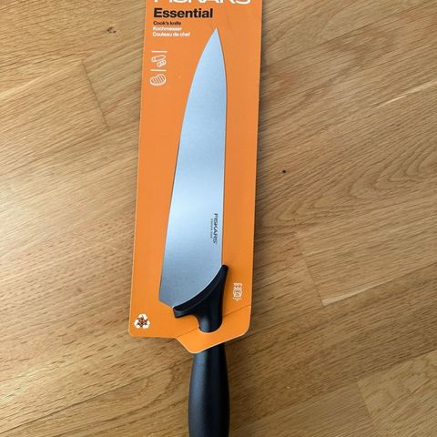 NY FISKARS KJØKKEN KNIV SELGES 👍