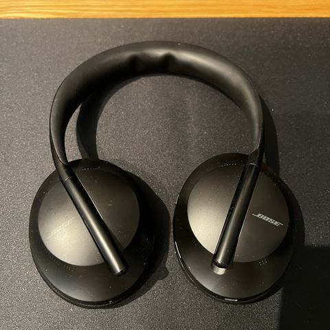 Bose NC 700