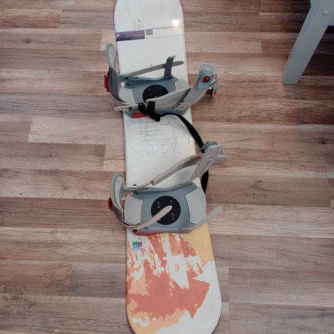 Snowboard selges billig 130cm