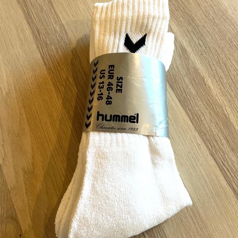 HUMMEL hvite sokker 3-pk, str 46-48 (NYE)