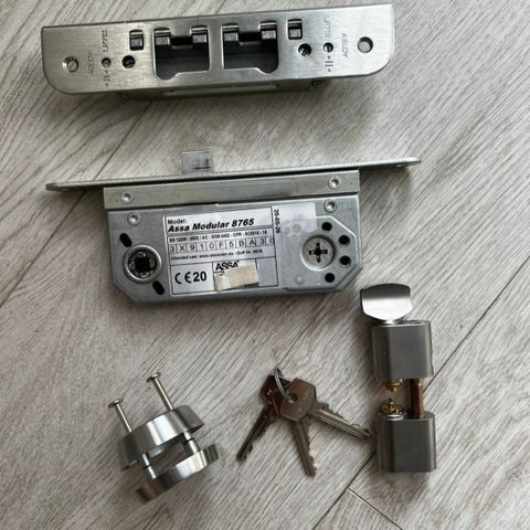 Assa Abloy Modular 8765 Låsekasse + sluttestykke + vrider (Komplett)