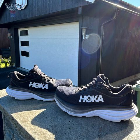 HOKA BONDI 8