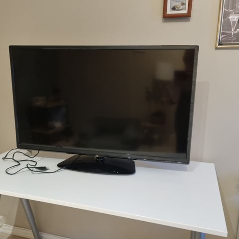 JVC 40" HD LED TV