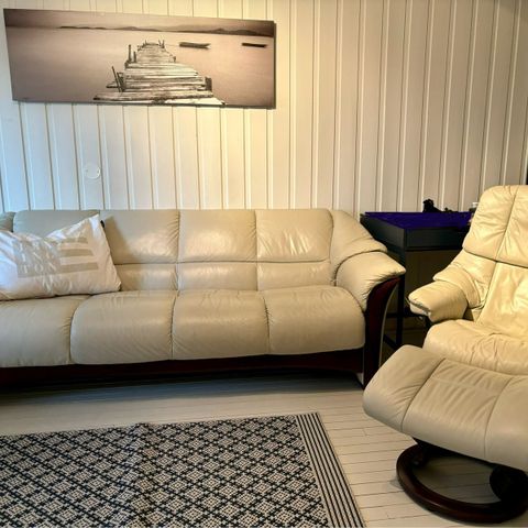 😊4-seters Ekornes sofa - skinn