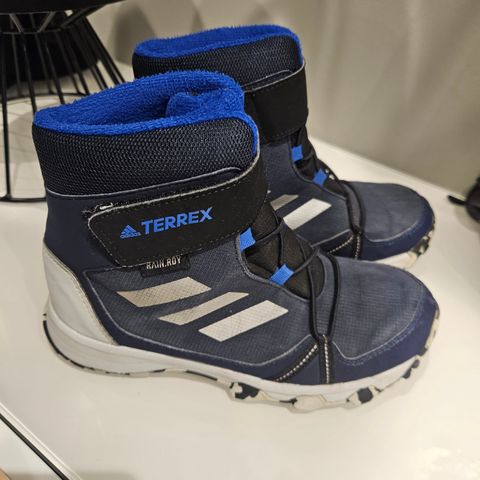 Adidas terrex 33,5