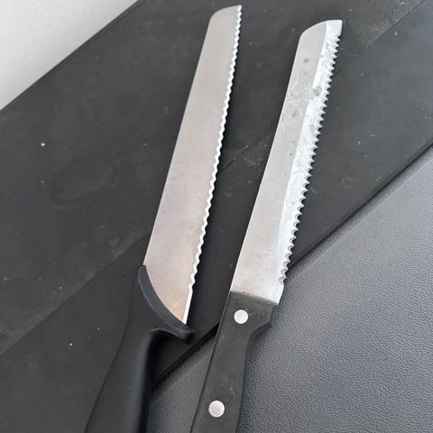 2 brødkniver