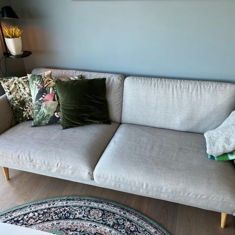 Skultorp 3 seters sofa fra ikea