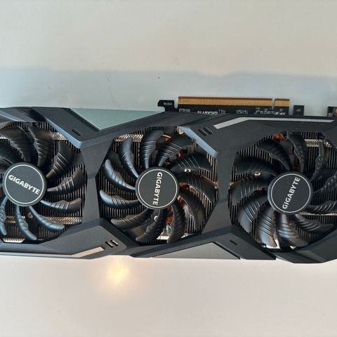 Gigabyte Radeon RX 5700 XT GAMING OC 8G med noen artifacts