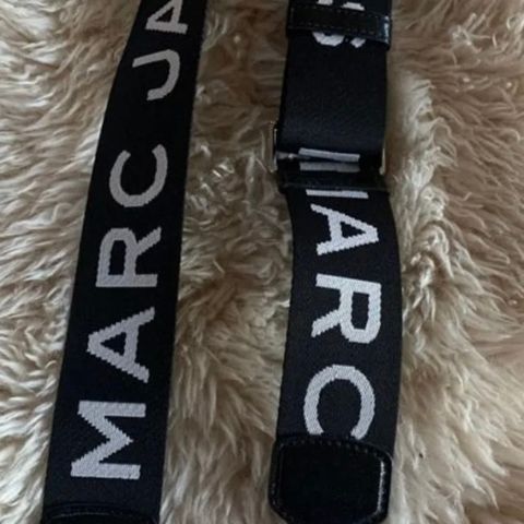 Marc Jacobs strap