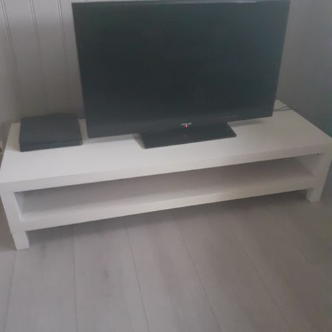 Tv benk