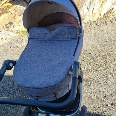 Stokke Trailz 2019 med bilstol