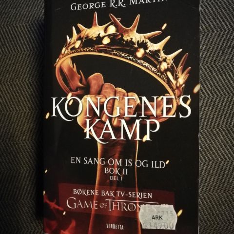 George R.R. Martin-Kongenes kamp. En sang om is og ild. Bok II del 1