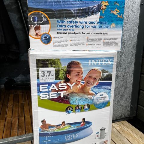 Badebasseng Easy Set® + Nytt cover.