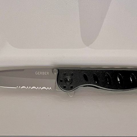 Gerber foldekniv, paraframe