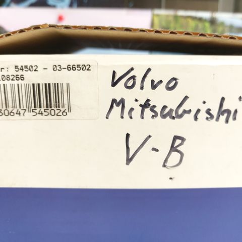 Volvo-S40 V40 Mitsubishi Carisma Caliper V-B