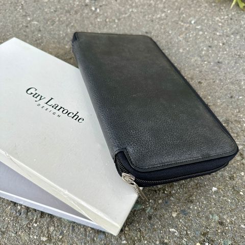 Guy Laroche Passport Wallet