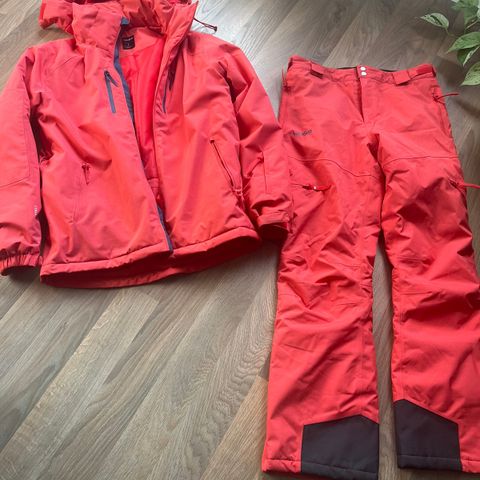 Vikafjell vintersett/alpin og Helly Hansen skall bukse L/XL