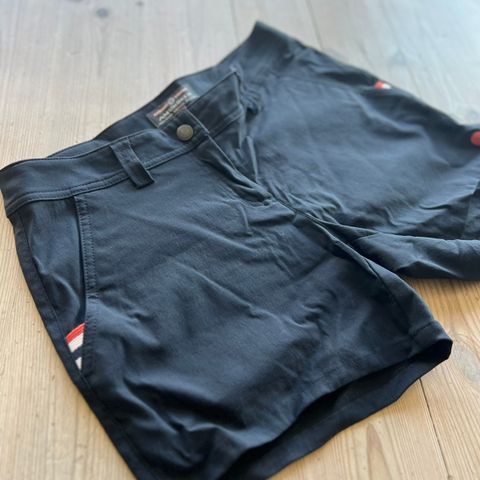 Amundsen Deck shorts