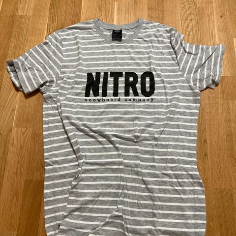 Nitro Snowboard T-skjorte Str L