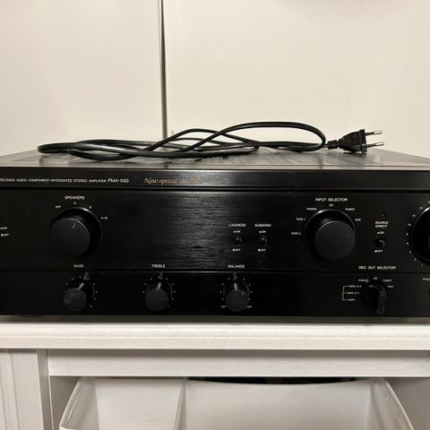 Denon PMA-560 Stereoforsterker