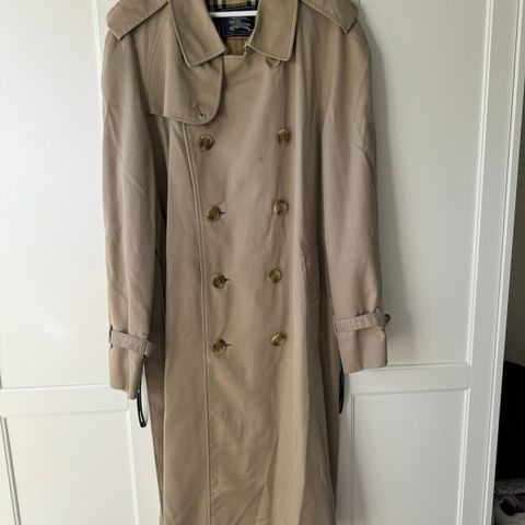 Burberry Trenchcoat