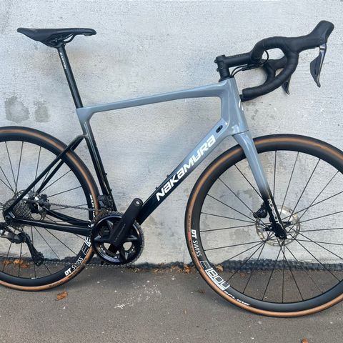 Nakamura Pursuit R80 - Veilpris 39 990,- | Karbonramme - Ultegra Di2 12 speed|