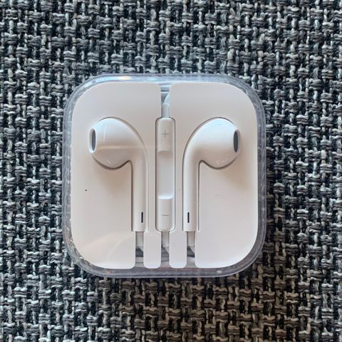 Apple EarPods in-ear hodetelefoner (3,5mm-lydjack)