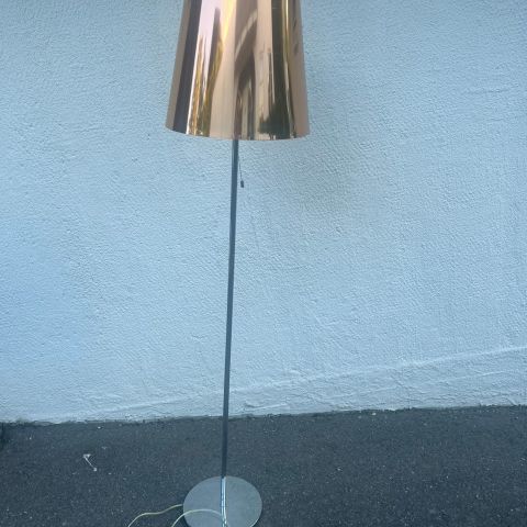 Kul stålampe