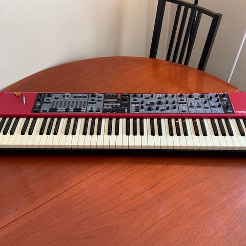 Nord Stage EX 73