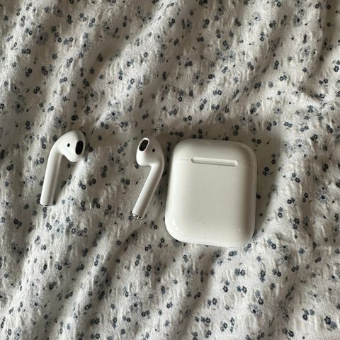 Apple airpods