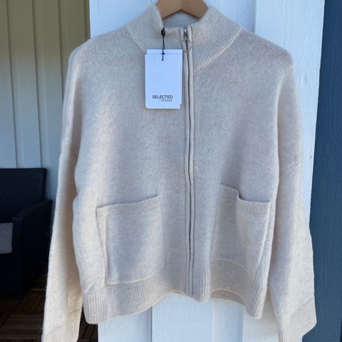 Ny Cardigan fra SELECTED/ FEMME