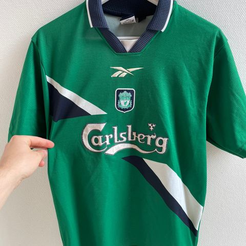 Liverpool bortedrakt 1999-00