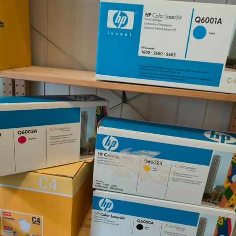 HP Color LaserJet print cartridge