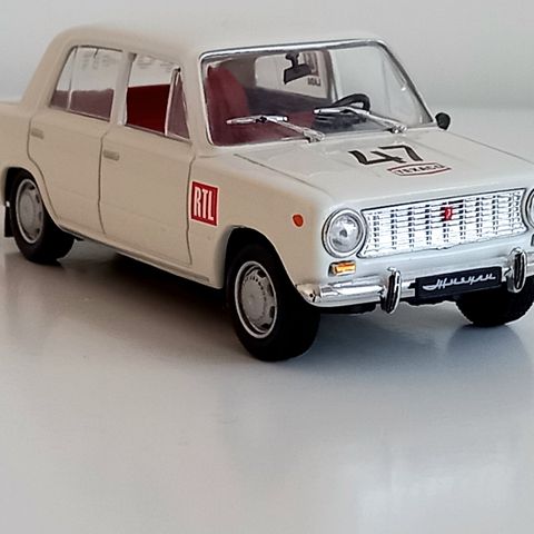 1:43 DeAgostini VAZ 2101 Lada