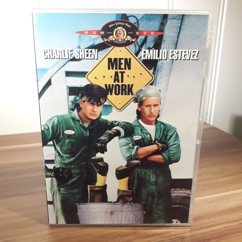 Men at Work (norsk tekst) 1990 film DVD