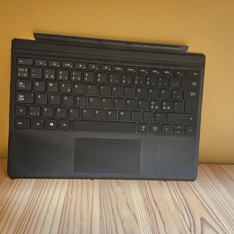 Microsoft Surface Keyboard (Modell 1725)