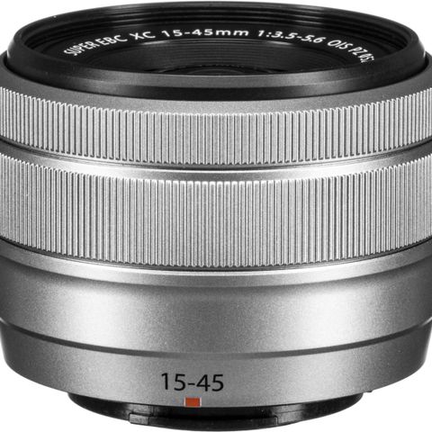 Fujifilm XC 15-45mm f3,5-5,6 OIS PZ (byttes i svart)