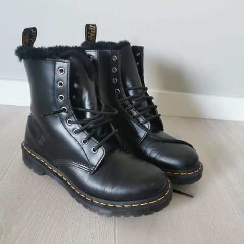 Dr martens vinterstøvel strl 41 med for