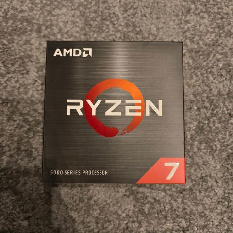 AMD Ryzen 7 5800X - Høytytende prosessor i perfekt stand!