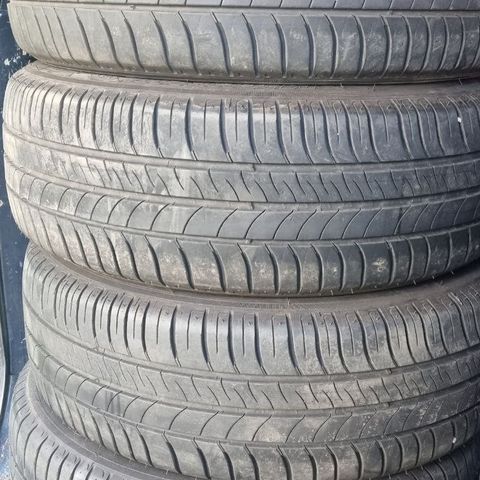 205/60R16 Michelin sommerdekk