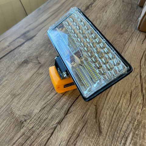 Led lykt for dewalt batteri