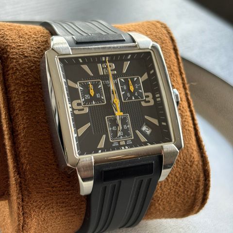 Tissot Chronograph selges gunstig