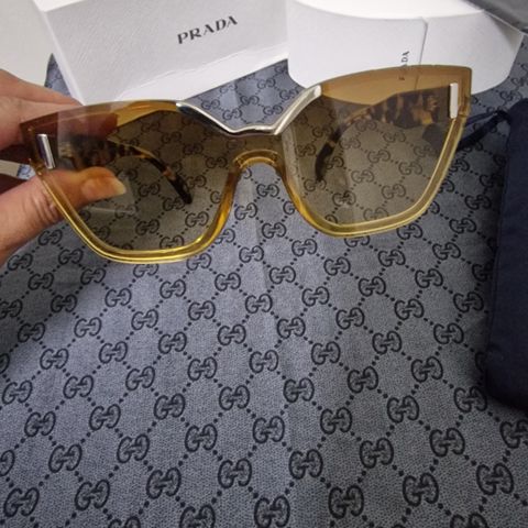 Fine Prada solbriller nye!