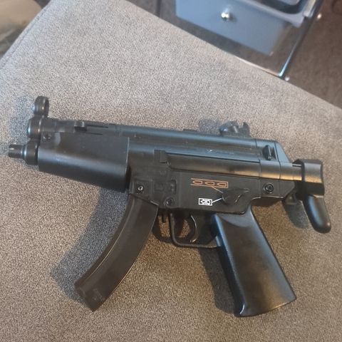 Uhc mini mp5 airsoft