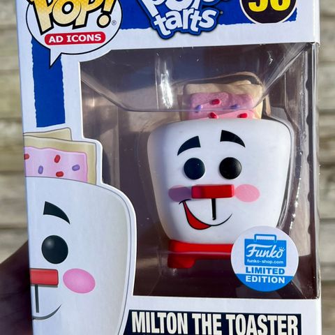 Funko Pop! Ad Icons: Milton the Toaster | Kellogg's Pop-Tarts (56)