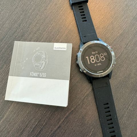 Garmin Fenix 5