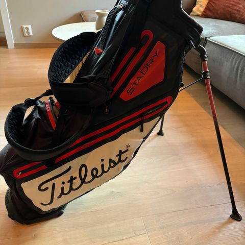 Titleist golf bag