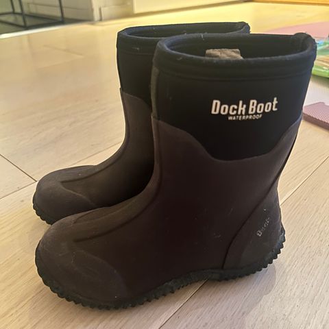 Mørke lilla dockboots str 29