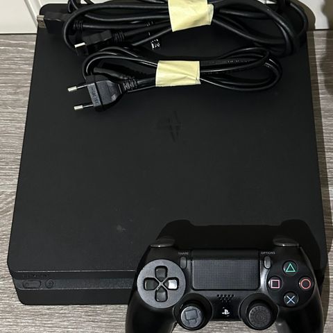 PlayStation 4 slim (500GB)