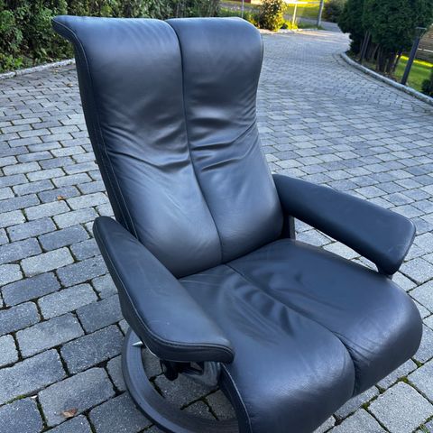 Ekornes stol selges